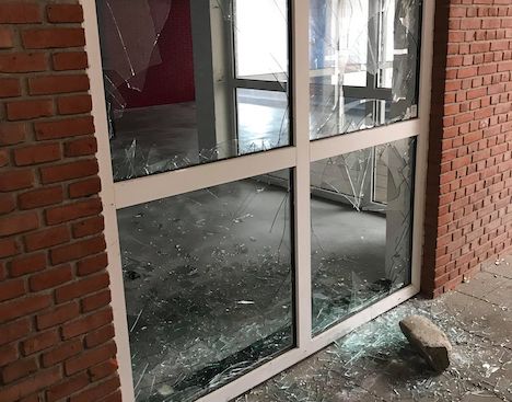 Hærværk i City Centret i Støvring