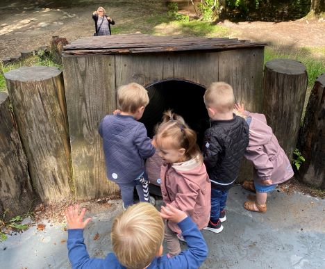 Dagplejere på oplevelsestur til Røverknolden