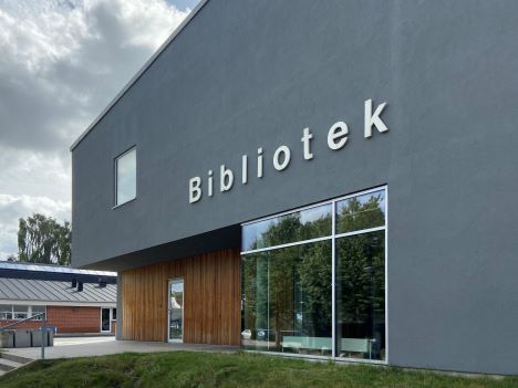 Støvring Bibliotek ser sig nødsaget til at ændre åbningstider