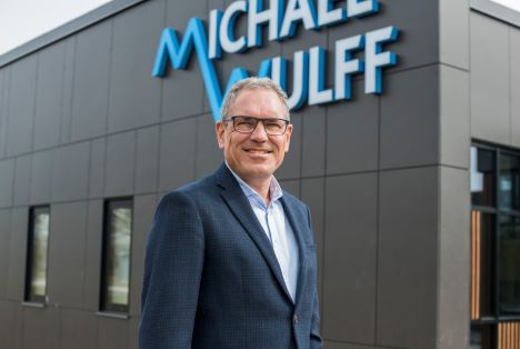 25 år i strømmens tjeneste