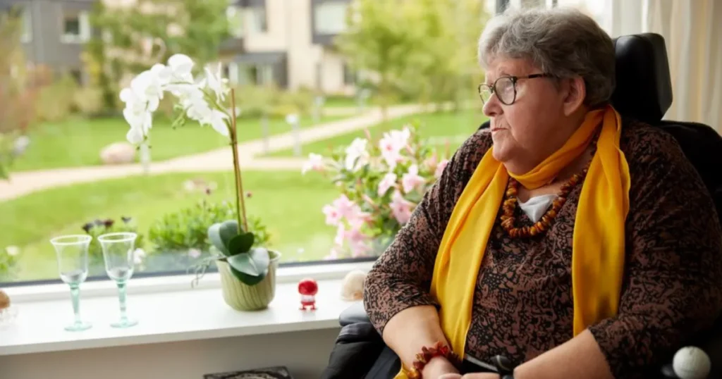 Organisationer kræver national demenspakke: “Familierne står alt for ofte alene”