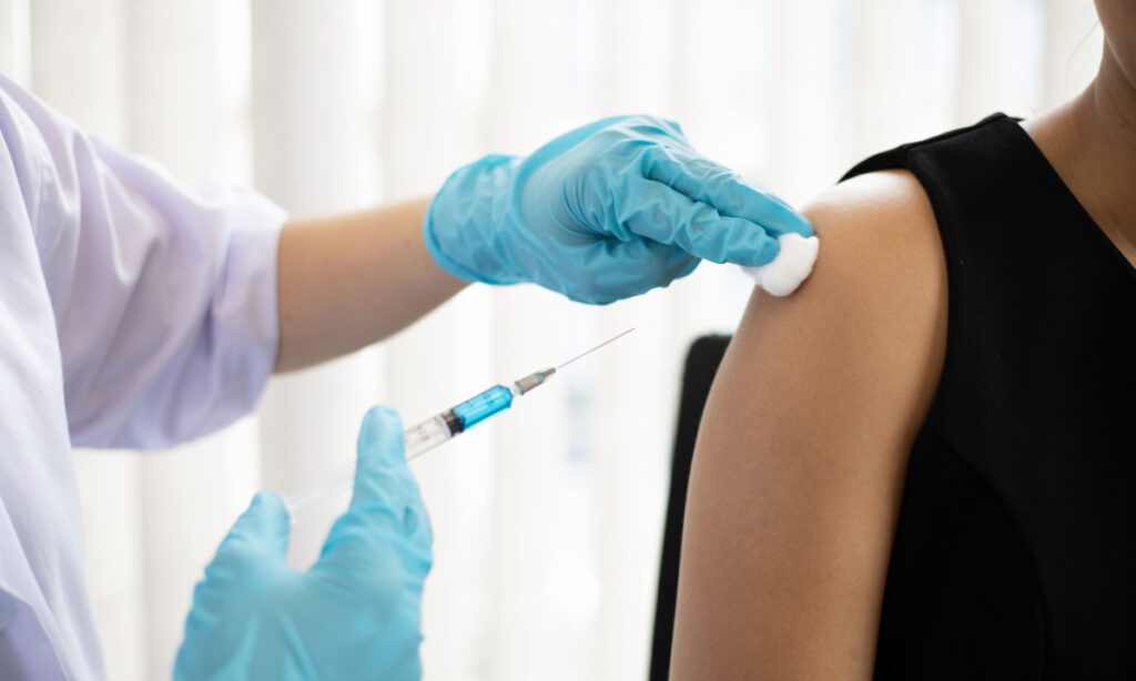 Vaccinationssæsonen er skudt i gang: Gratis stik til ældre og sårbare