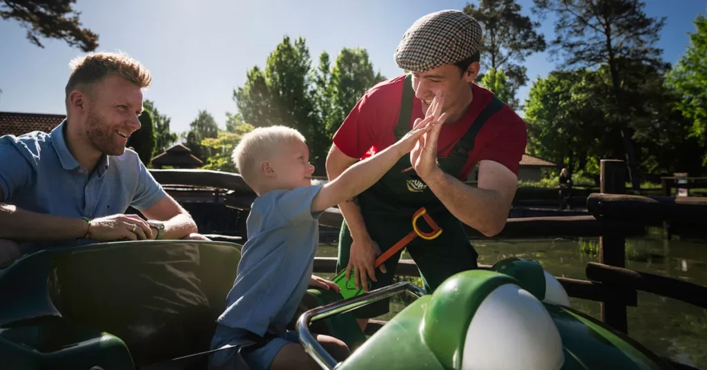 Djurs Sommerland hædres igen: Vinder prisen som Årets Forlystelsespark foran et stærkt felt med Tivoli, LEGOLAND og Bakken