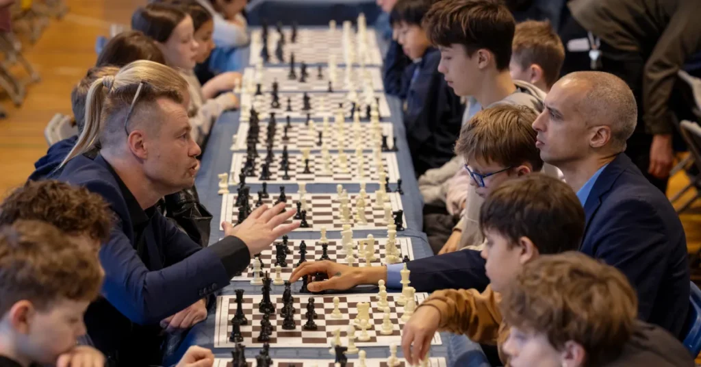 4.603 nordjyske elever satte “Kong Vinter” skakmat med Skolernes Skakdag