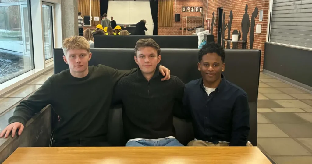 Tre elever fra Mariagerfjord Gymnasium i finale på Christiansborg med idé om nyt fag